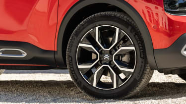 Citroen e-C4 - wheels